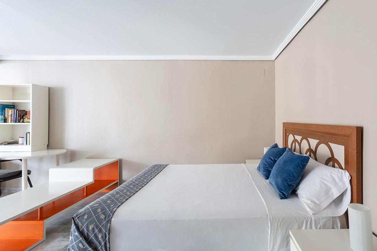 Francos 3 Sevilla Urban Apartment Экстерьер фото