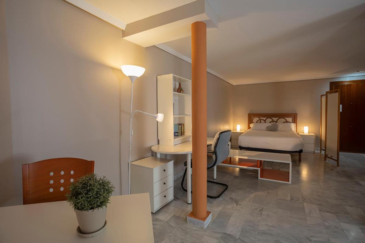 Francos 3 Sevilla Urban Apartment Экстерьер фото